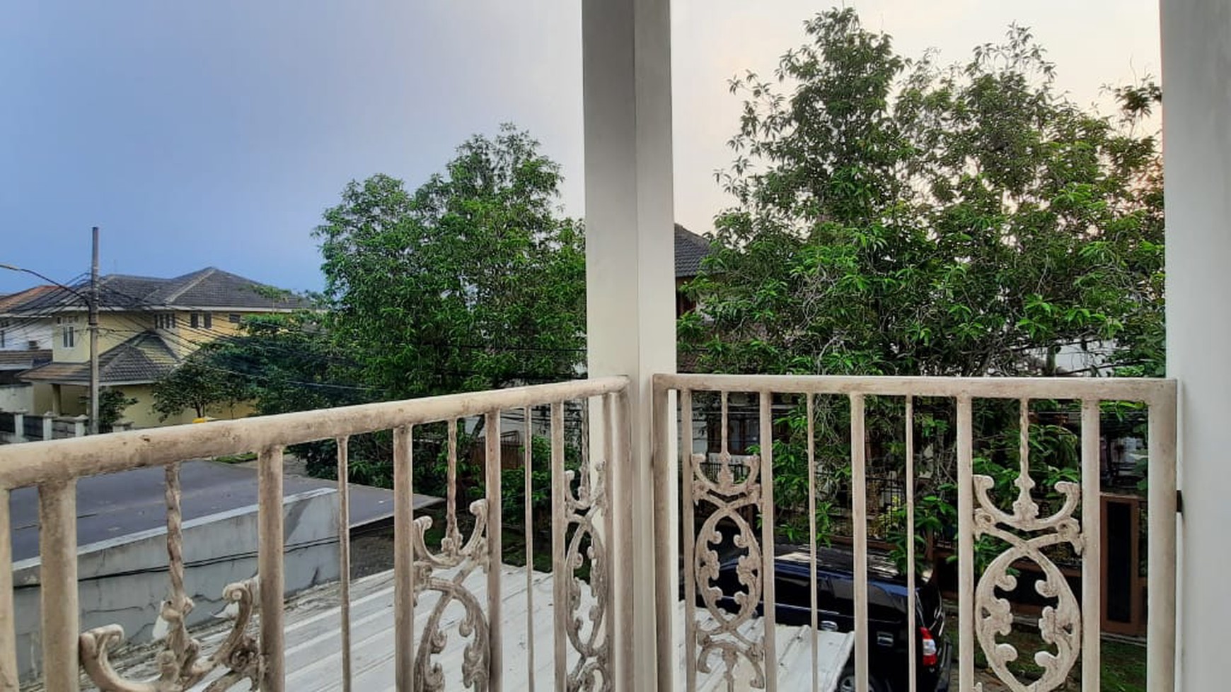 Rumah Minimalis di Graha Gretta, Bintaro