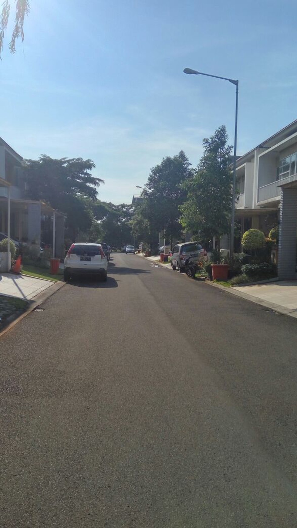 Lokasi terletak diperumahan cluster