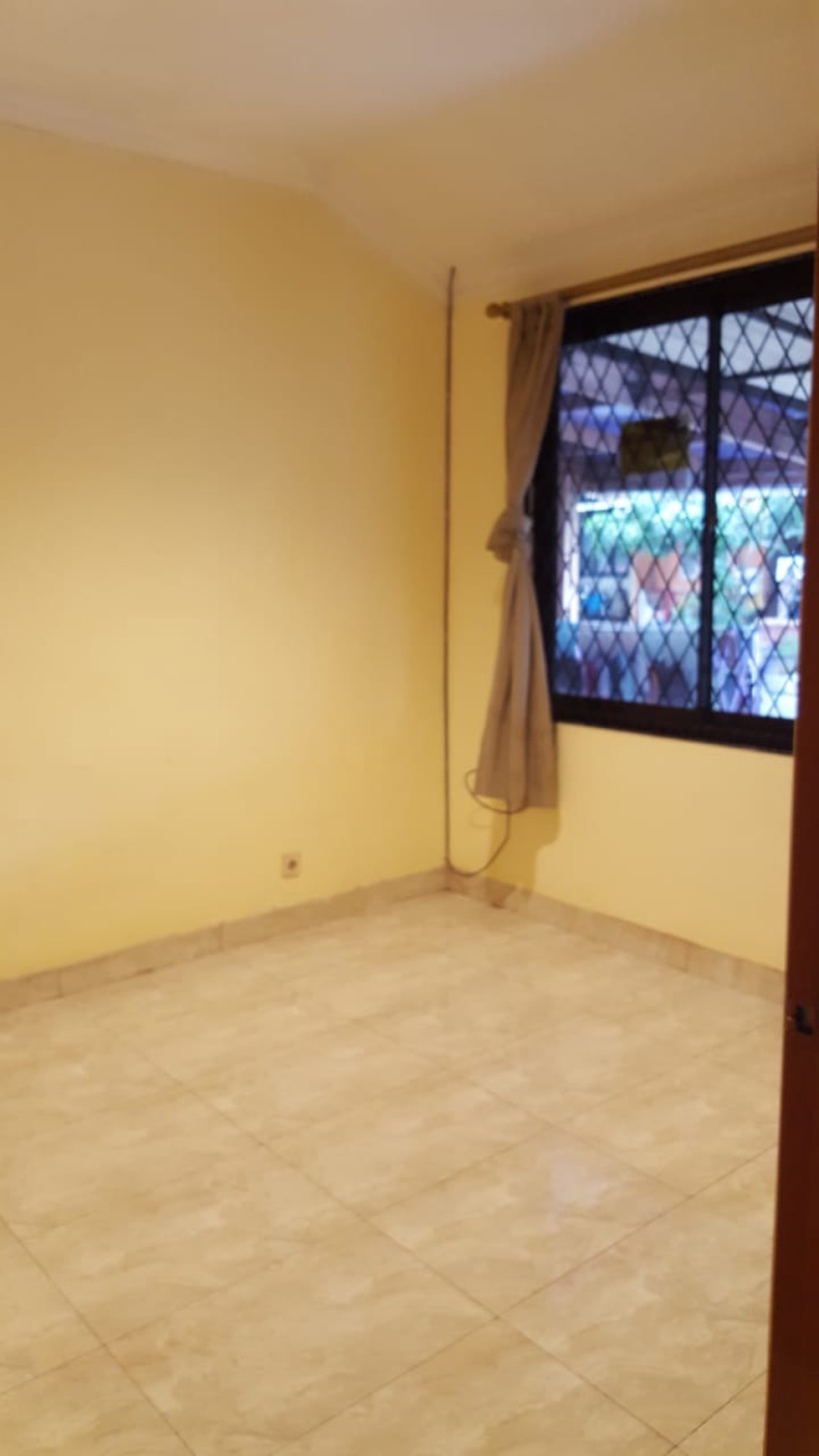 Dijual Rumah di Ubud Permai 2 - Lippo Karawaci Tangerang