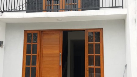 Dijual Rumah Bagus Di Villa Bintaro Indah, Jombang Tangerang Selatan