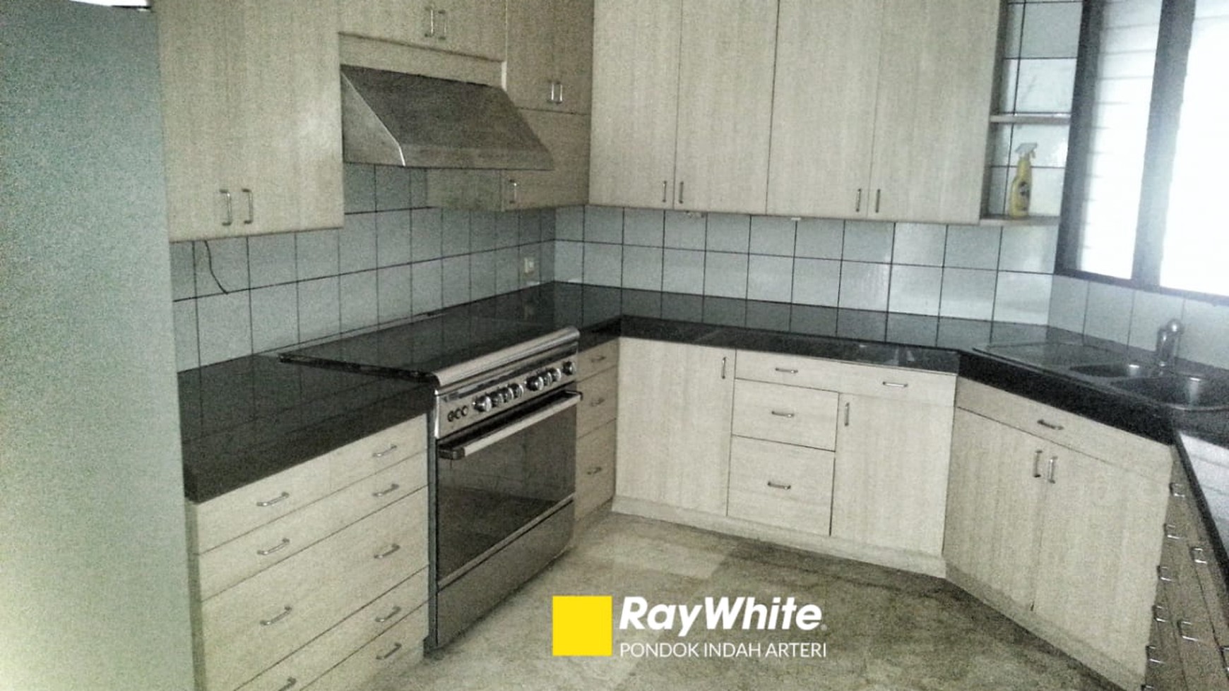 Sewa Rumah PERMATA HIJAU Dalam Cluster
