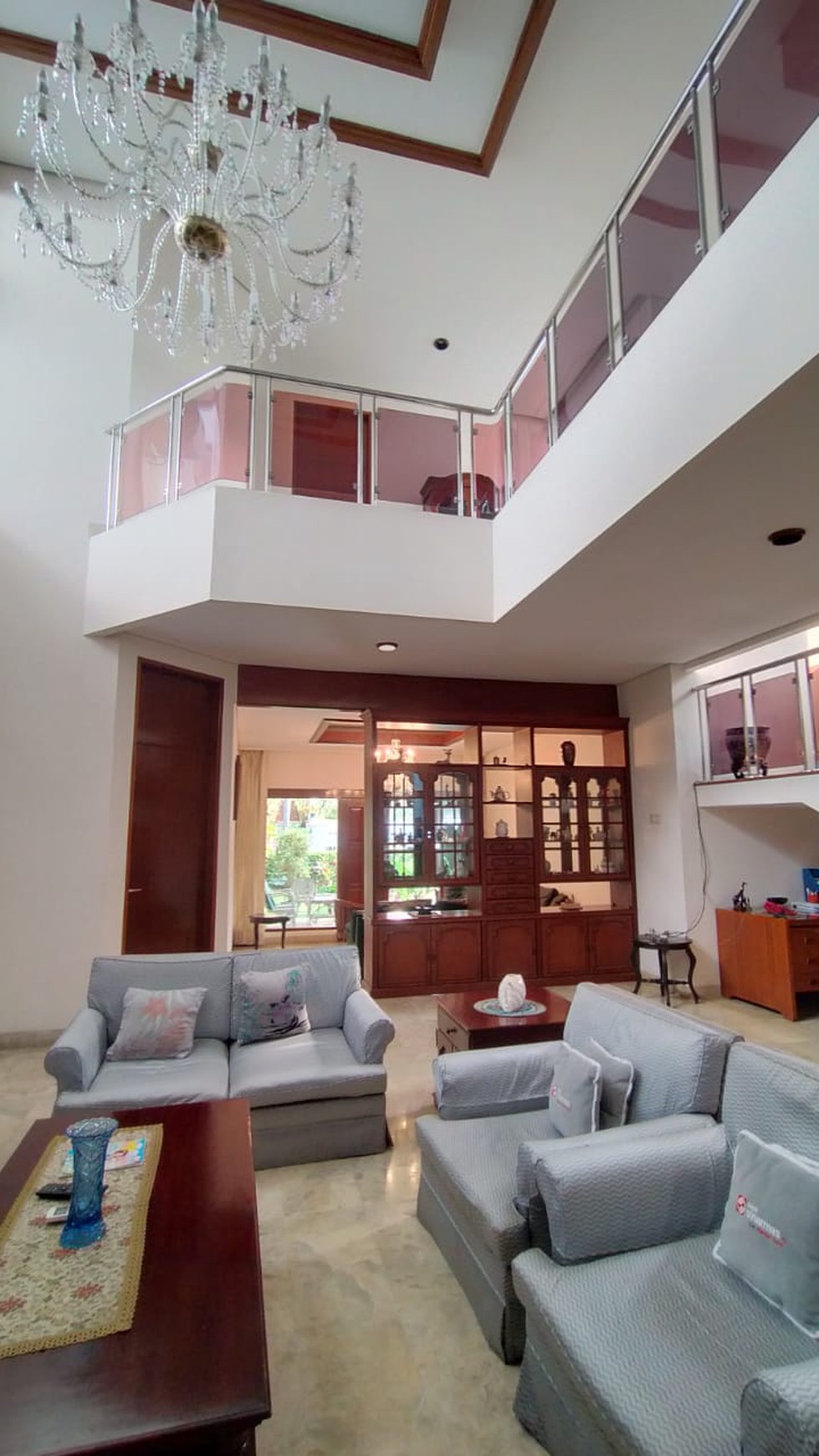 Rumah Super Asri di Pondok Indah