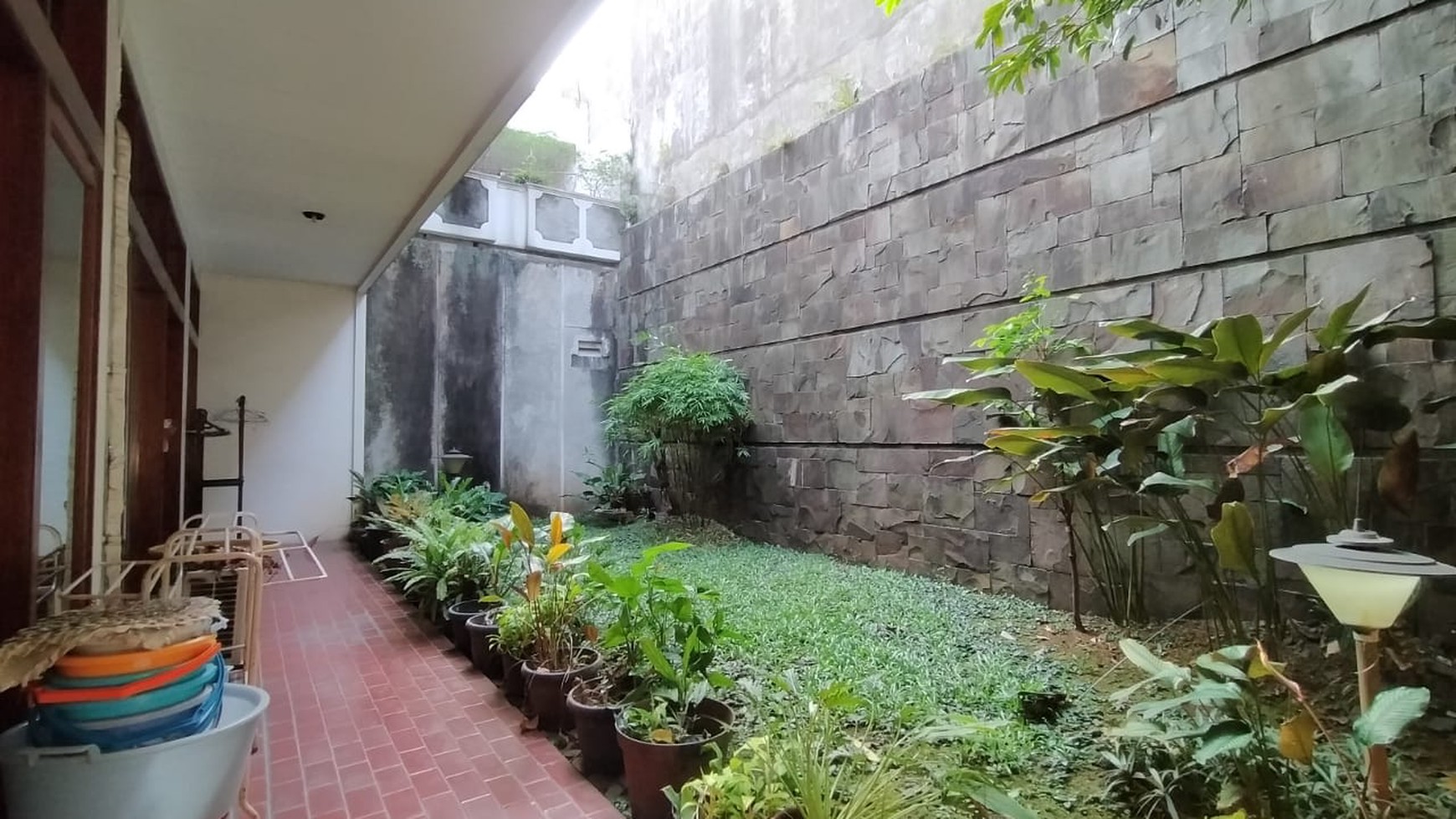 Rumah Super Asri di Pondok Indah