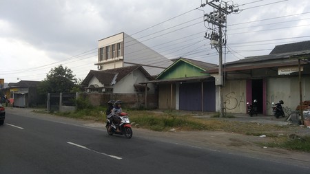 TANAH DI JL RAYA PIYUNGAN - PRAMBANAN, BANTUL