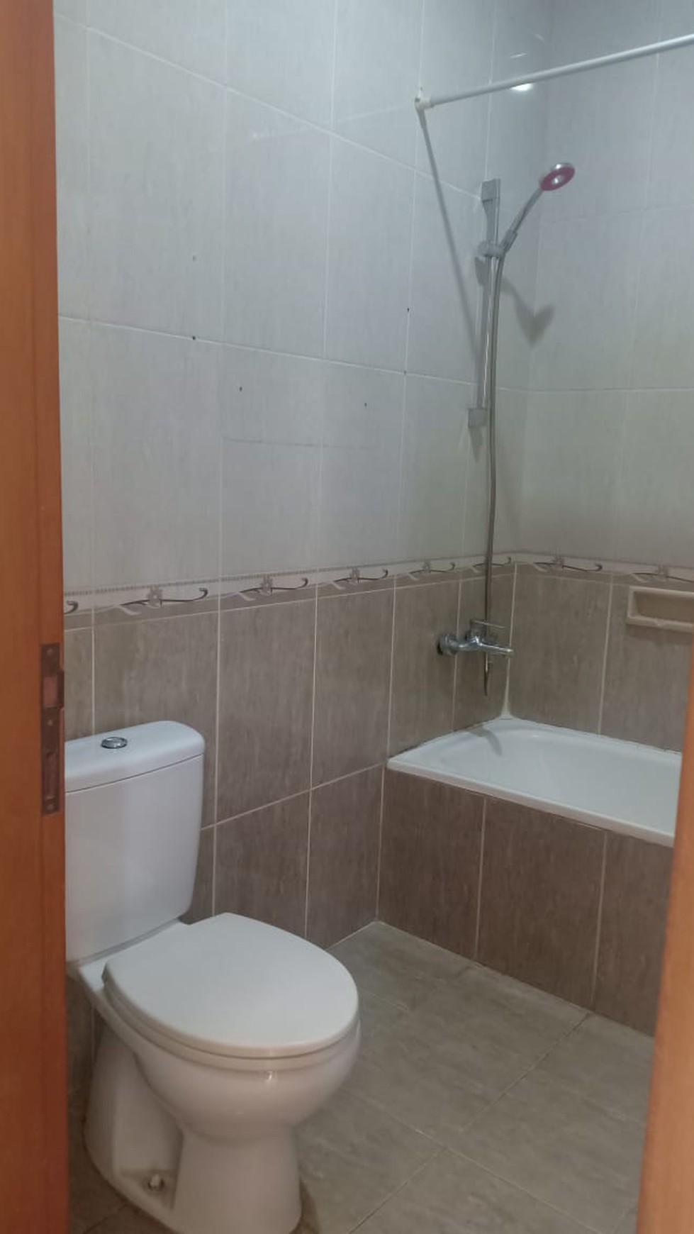 Rumah siap huni di Bintaro Jaya 9