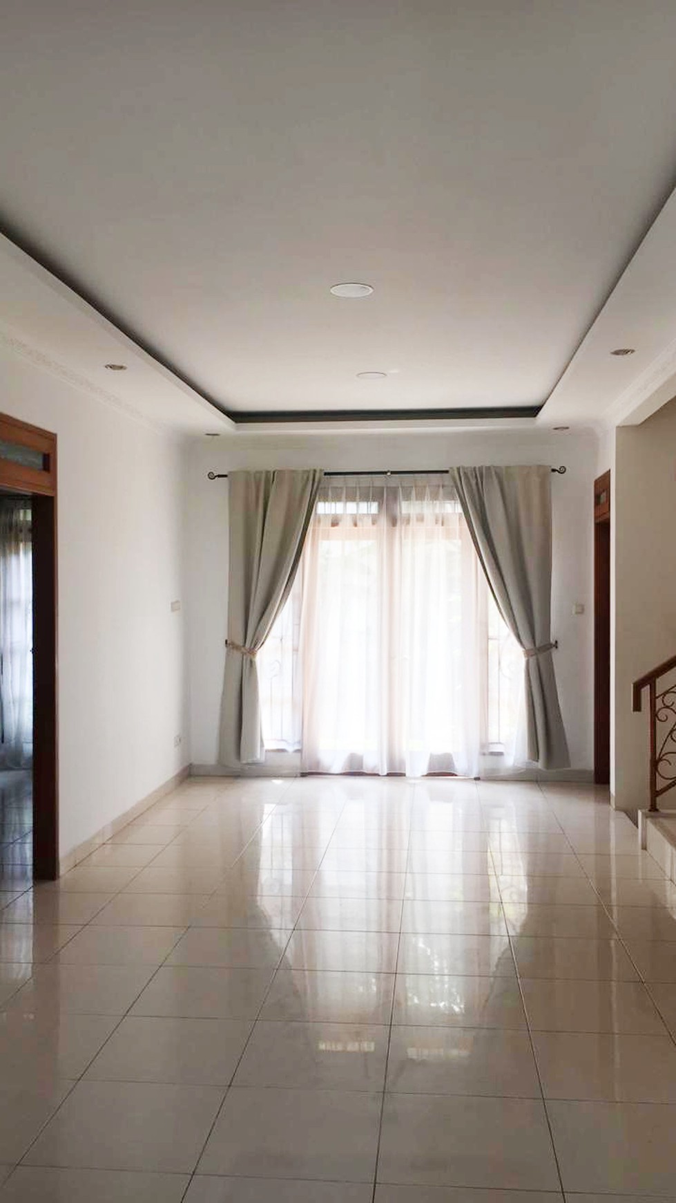 Rumah siap huni di Bintaro Jaya 9