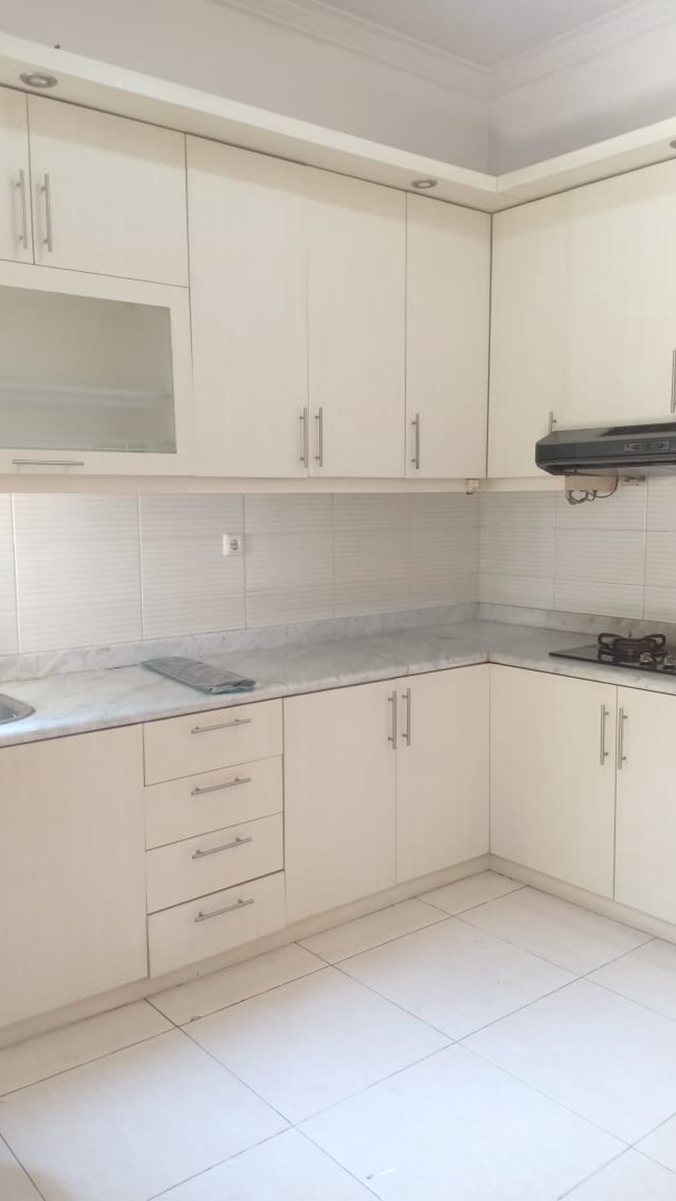 Rumah siap huni di Bintaro Jaya 9