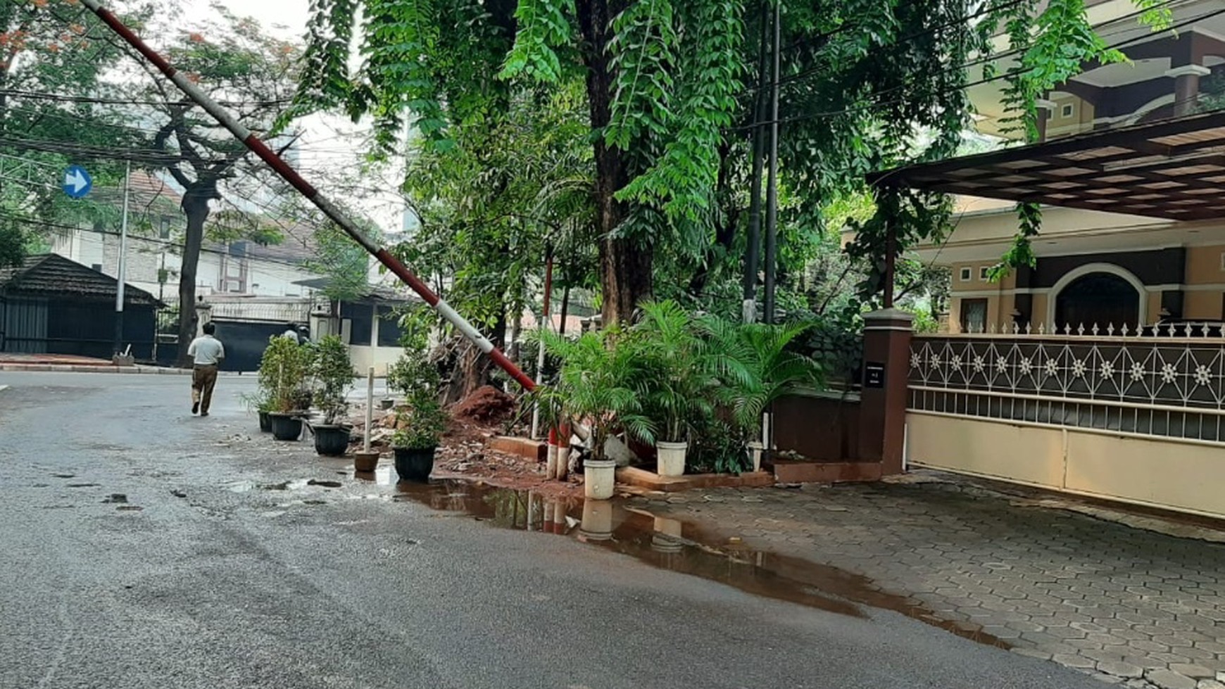 Dijual rumah lokasi prime dan strategis kebayoran baru