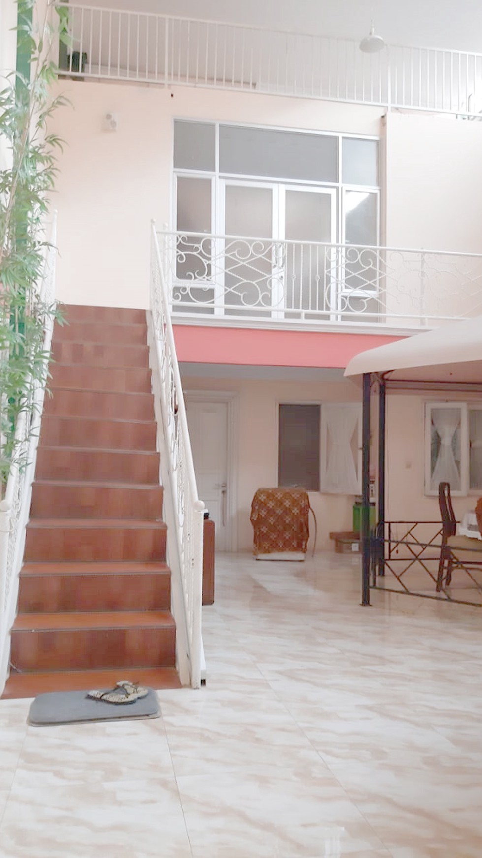 Dijual Rumah Bagus Di Ismalic Village, Karawaci Kota Tangerang