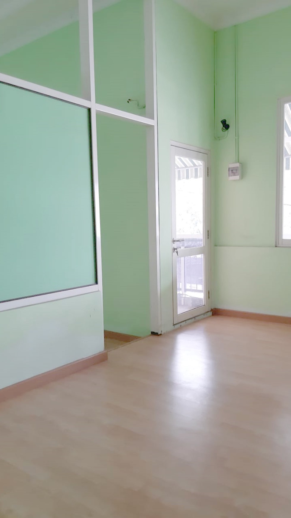 Dijual Rumah Bagus Di Ismalic Village, Karawaci Kota Tangerang