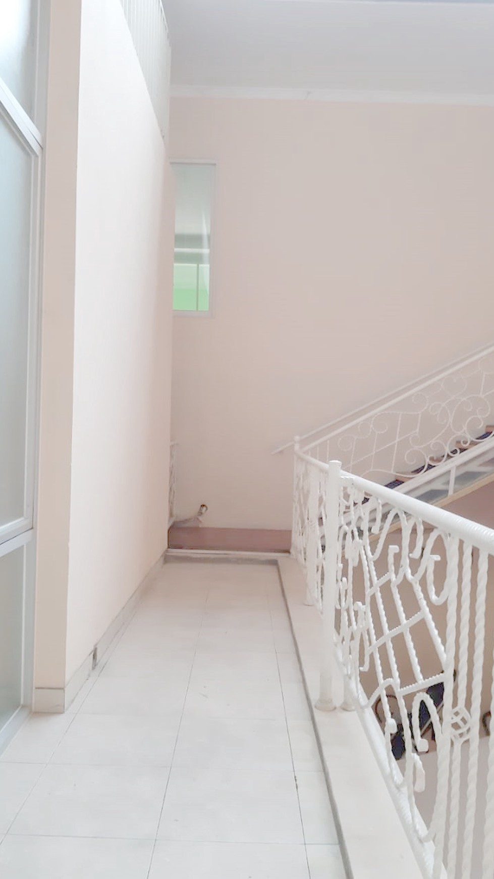 Dijual Rumah Bagus Di Ismalic Village, Karawaci Kota Tangerang
