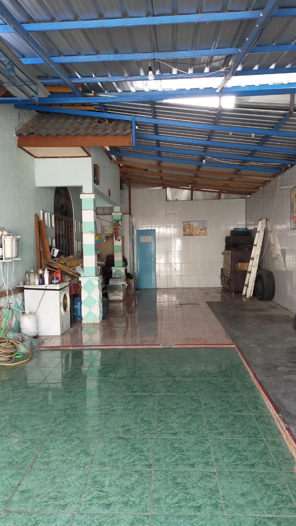 RUMAH TINGGAL DI JL MARGORUKON, 650 METER DARI STADION SIDOARUM