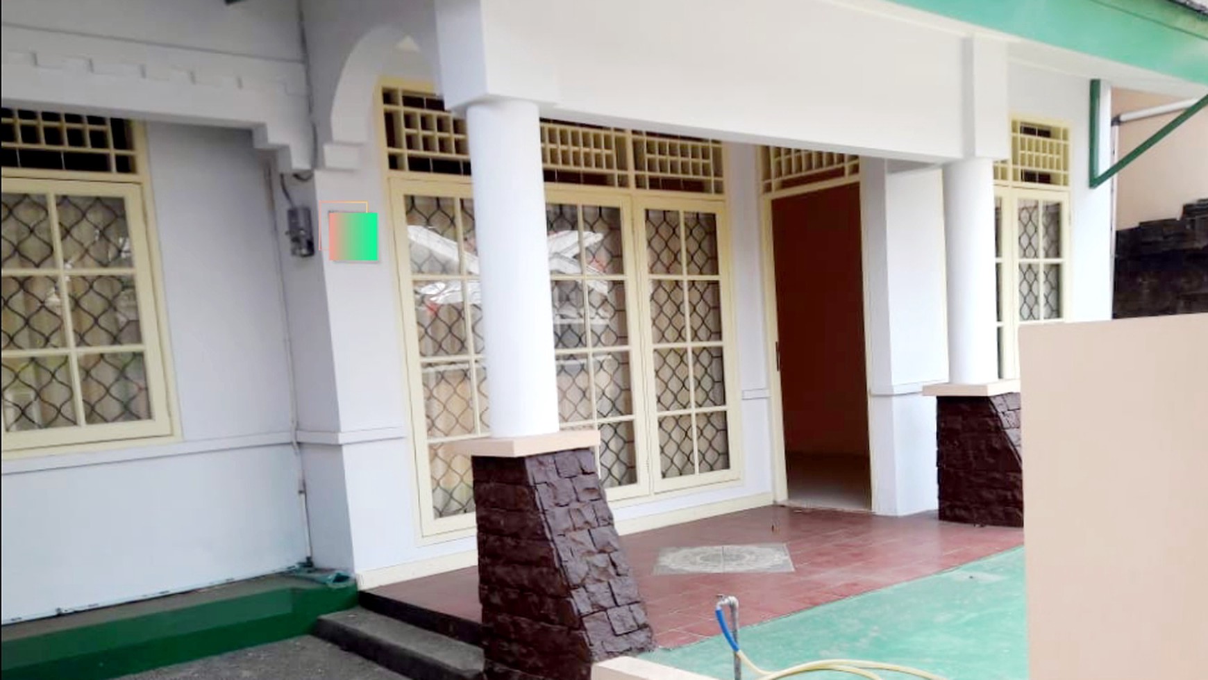 Rumah Siap Huni Luas 120m Harga 50Jt/Thn nego di Sektor IX Bintaro Jaya