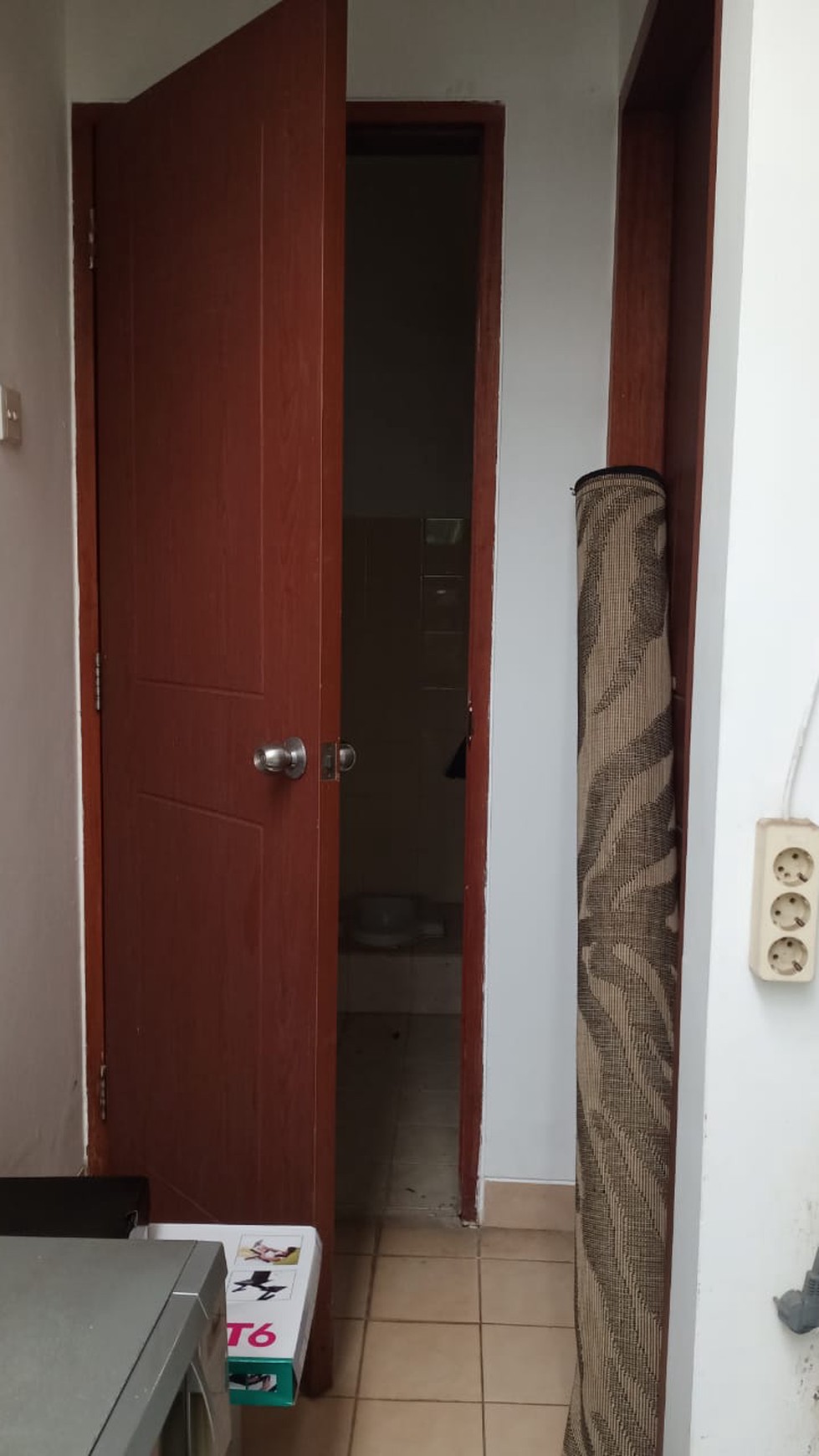Rumah Siap Huni,dalam cluster di Emerald Bintaro Jaya 9