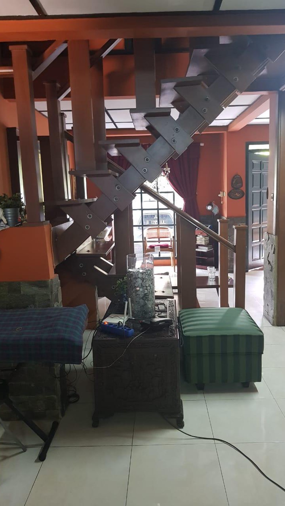 Rumah 2 Unit, Acordion-BCS, Luas 10x12m2