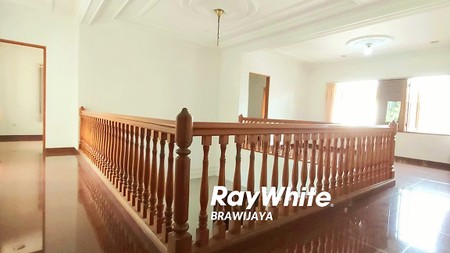 Rumah di Jalan Denpasar, Kuningan, Best Price; Private Pool. SHM