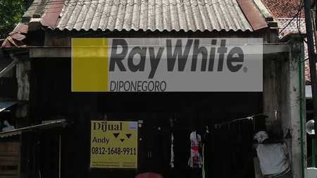 Rumah jalan Bongkaran Surabaya