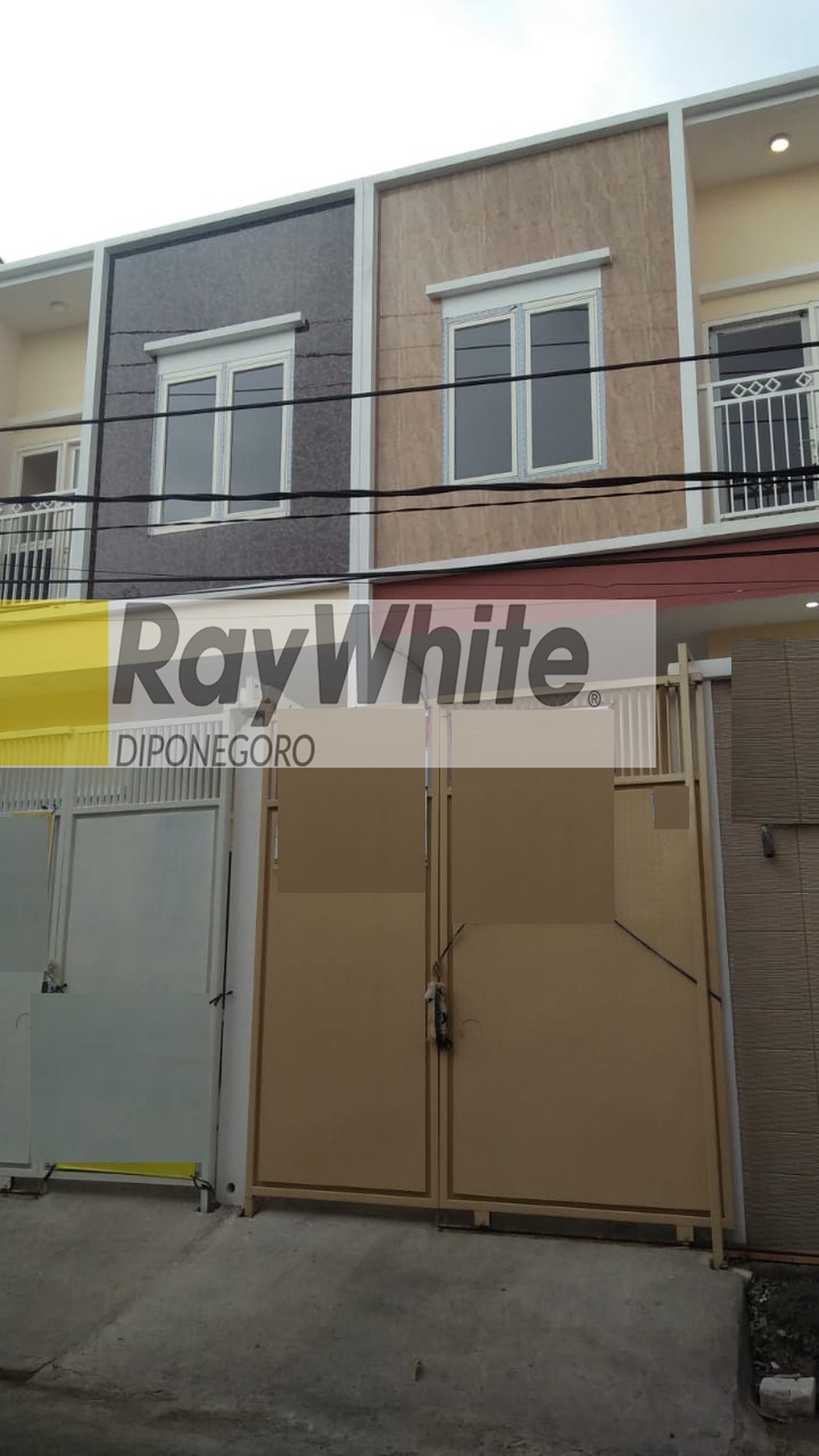 Rumah jalan Salak, Tambaksari Surabaya