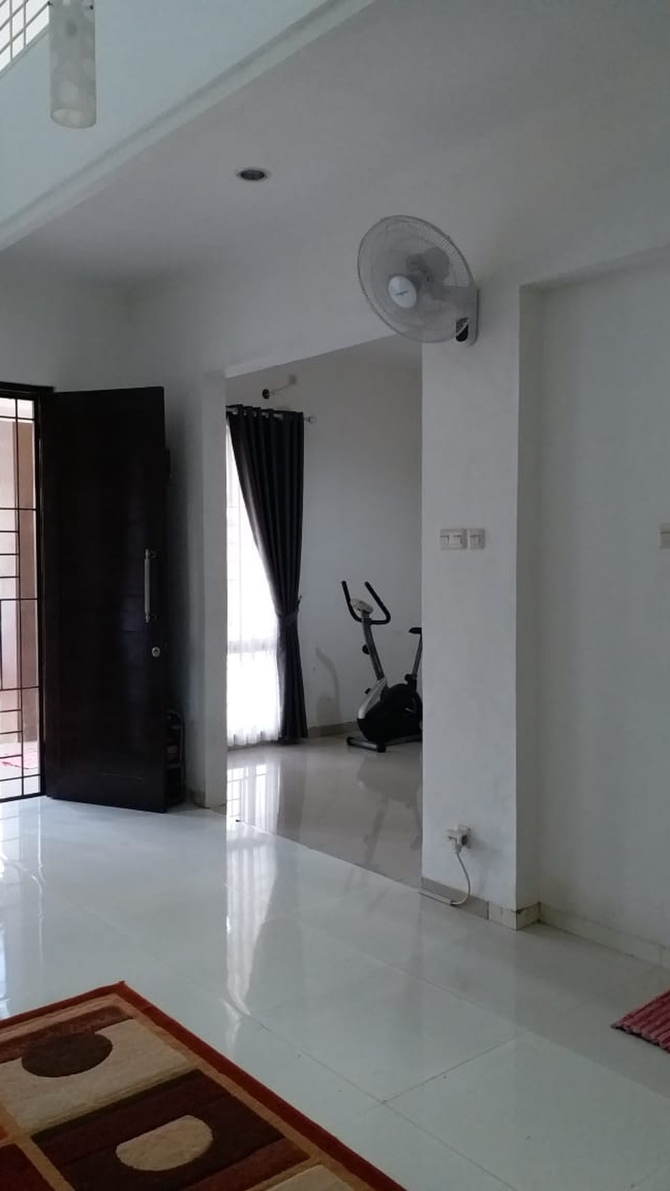 Rumah 2 lantai cantik dan Siap Huni lokasi strategis di Cluster Gracia Residence, Bintaro