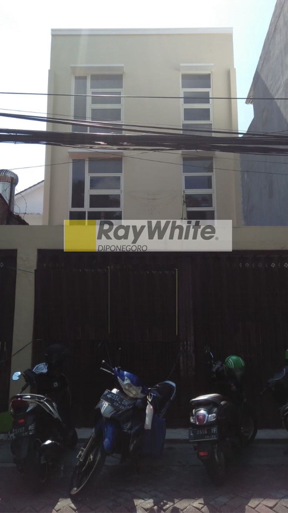 Ruko Adityawarman Mayjen Sungkono Surabaya