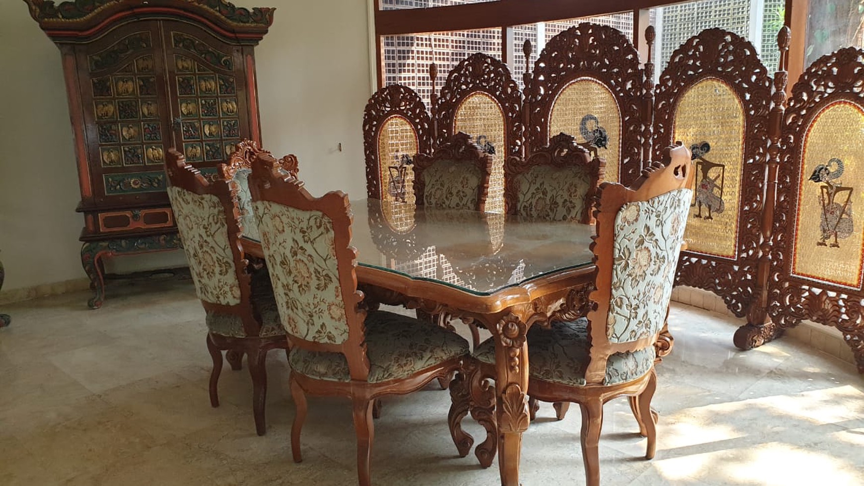 For Sale Rumah Klasik Permata Hijau