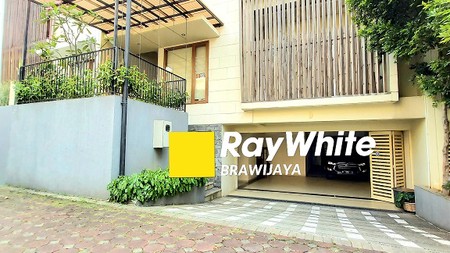 Townhouse Di kemang Timur, Dalam Cluster, Siap Huni, Private Pool, Furnished, 3 BR