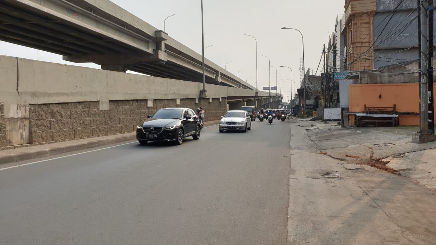 Ruang Usaha Hitung Tanah - Kalimalang Bekasi