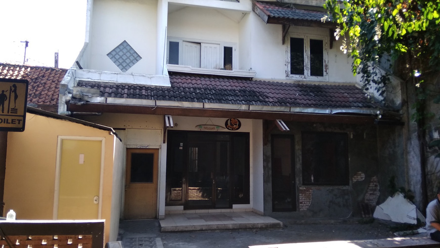 TEMPAT USAHA EX CAFE, DI KRANGGAN, DEKAT TUGU, YOGYAKARTA