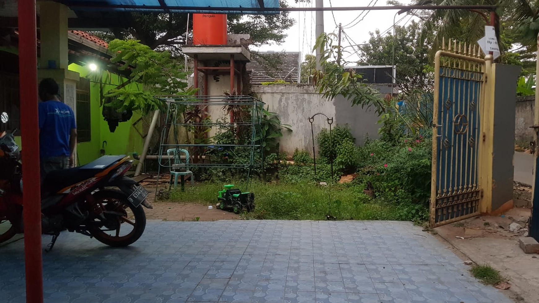 Rumah Lokasi Strategis @Jl Gelatik, Ciputat