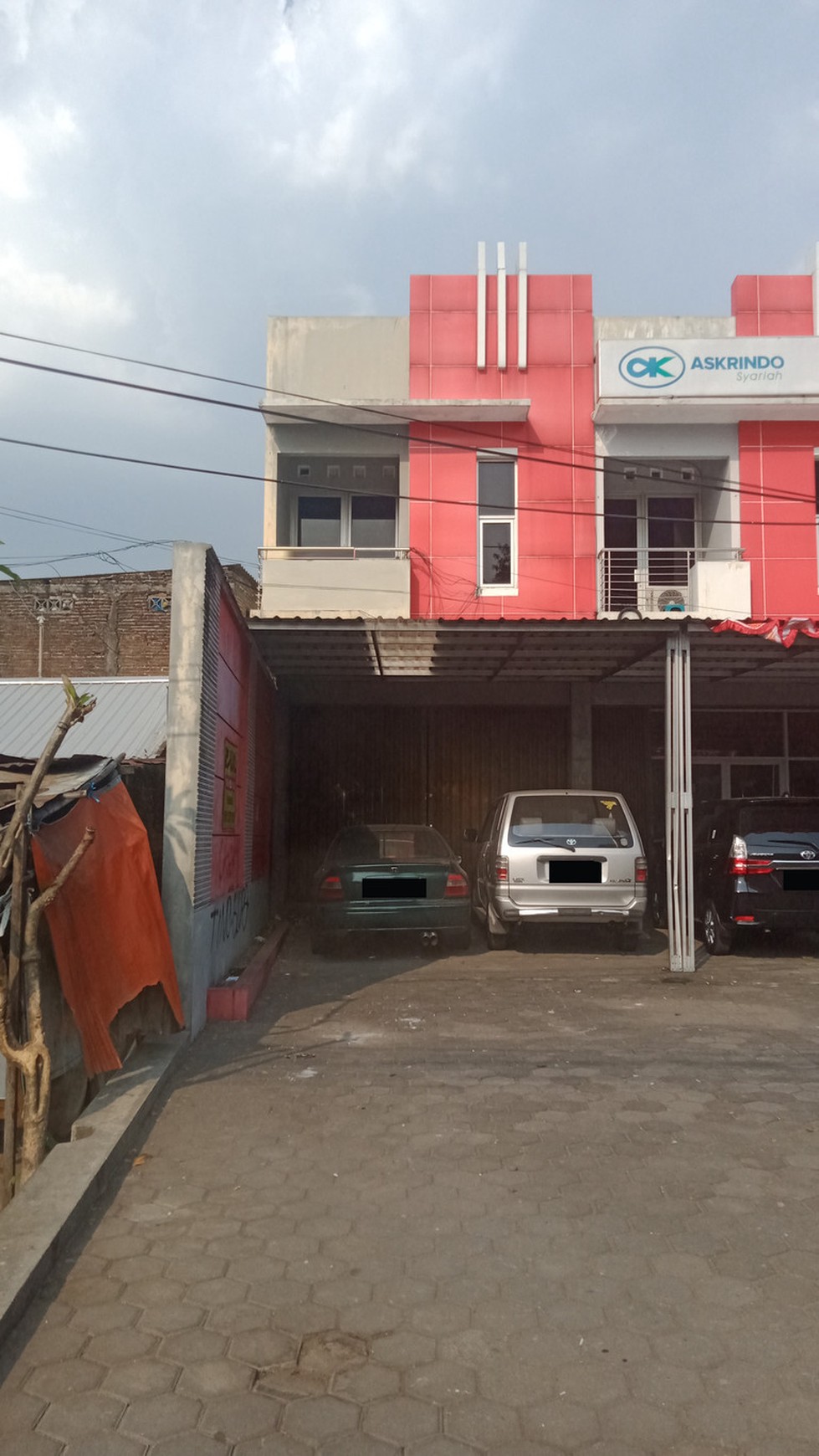 RUKO 2LANTAI SIAP HUNI, DI REJOWINANGUN, KOTAGEDE, YOGYAKARTA