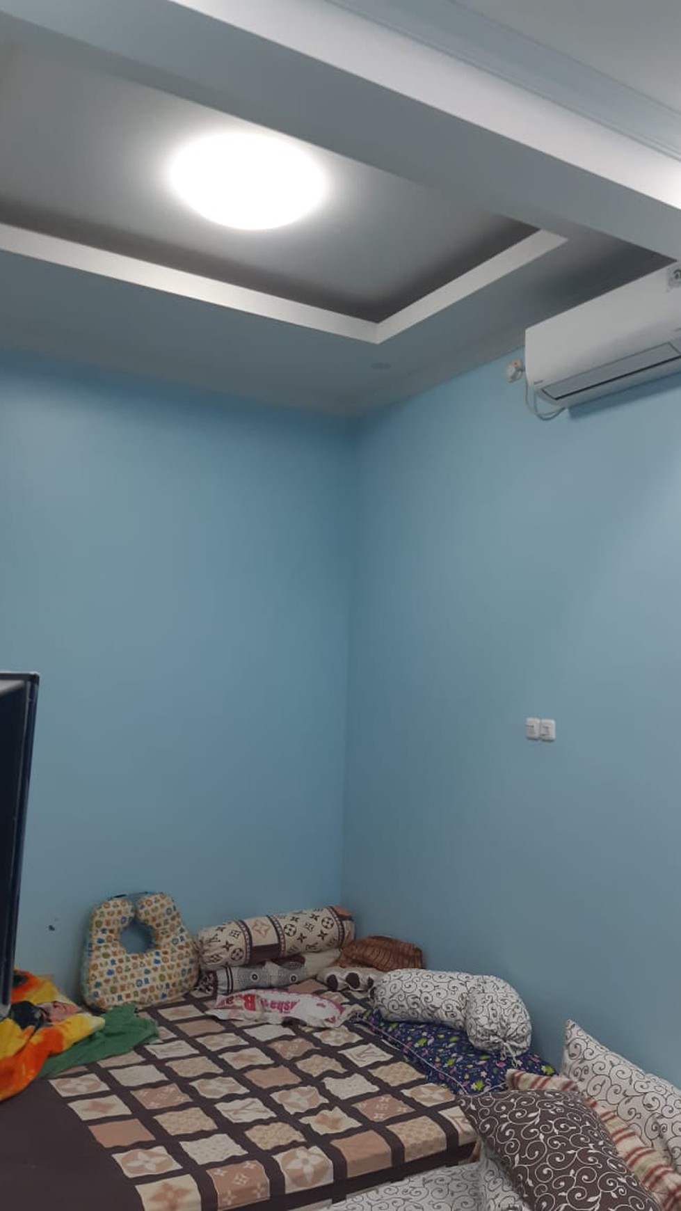 Rumah Cantik,siap huni di Cipadu Pondok Aren