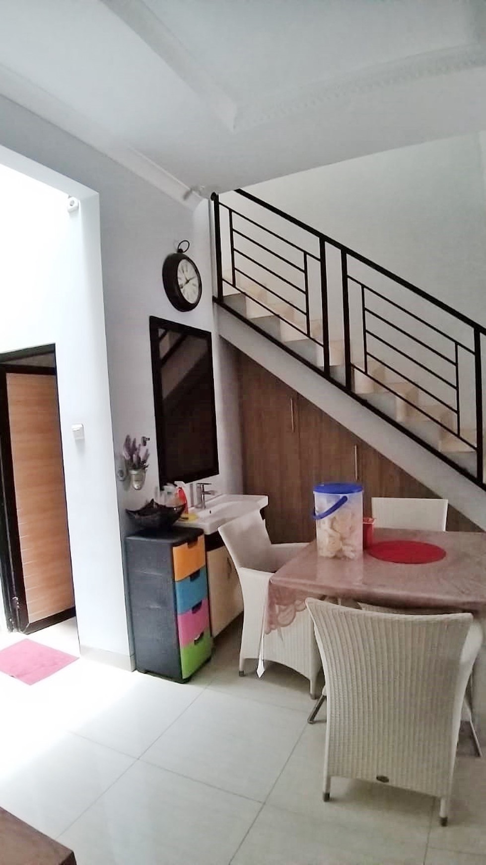 Rumah Bagus, Terawat, Lokasi Strategis di Bintaro Sektor 9
