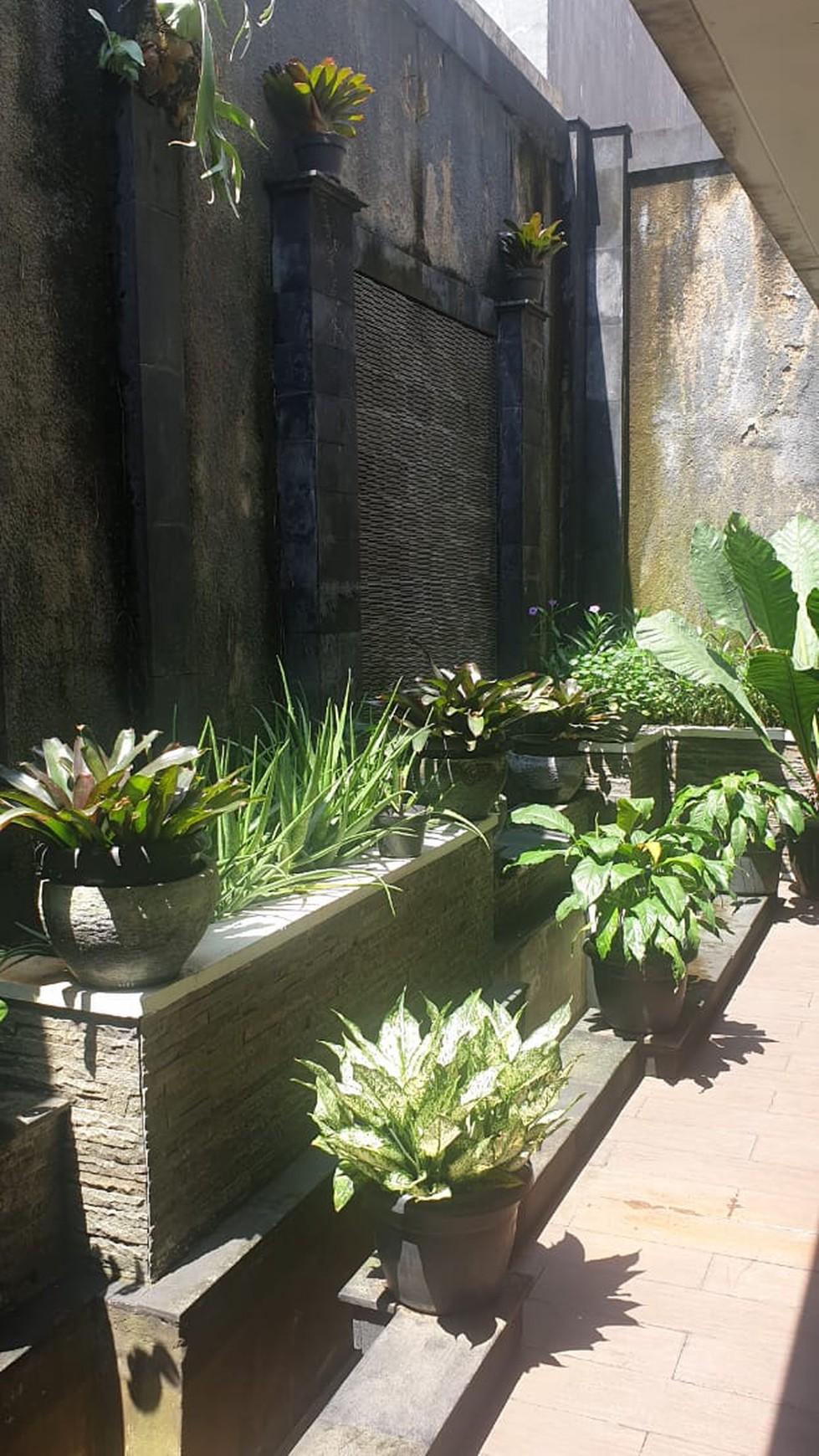 Rumah Siap Huni, Nyaman, Murah, strategis di Kebayoran Residence Bintaro Sektor 7