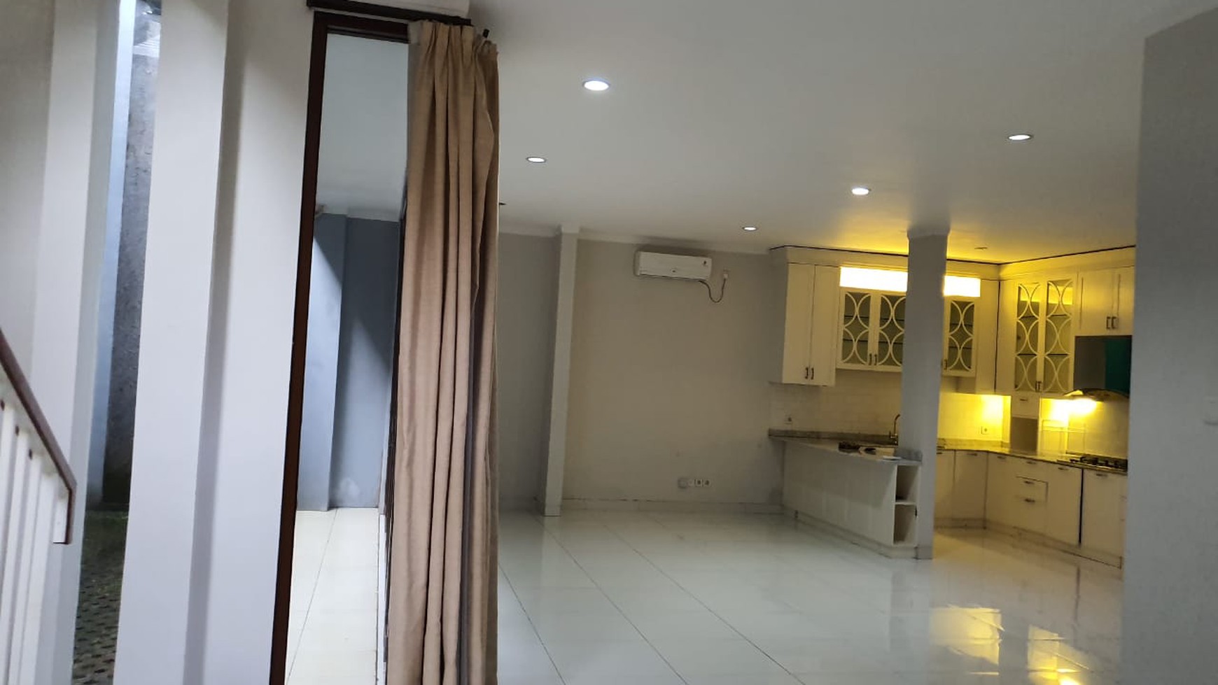 Rumah Bagus Di Discovery Lumina, Bintaro Jaya