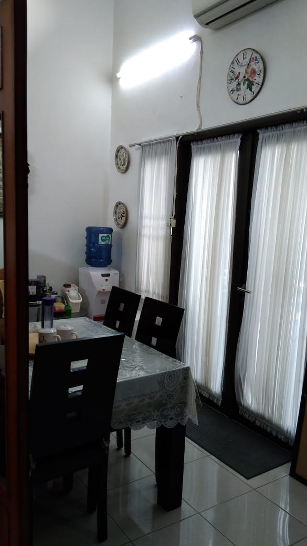 Rumah Murah Bagus Siap Huni di Graha Raya Bintaro Luas Tanah 112 m