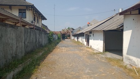 TANAH+BANGUNAN DISEWAKAN DI JL IMOGIRI BARAT