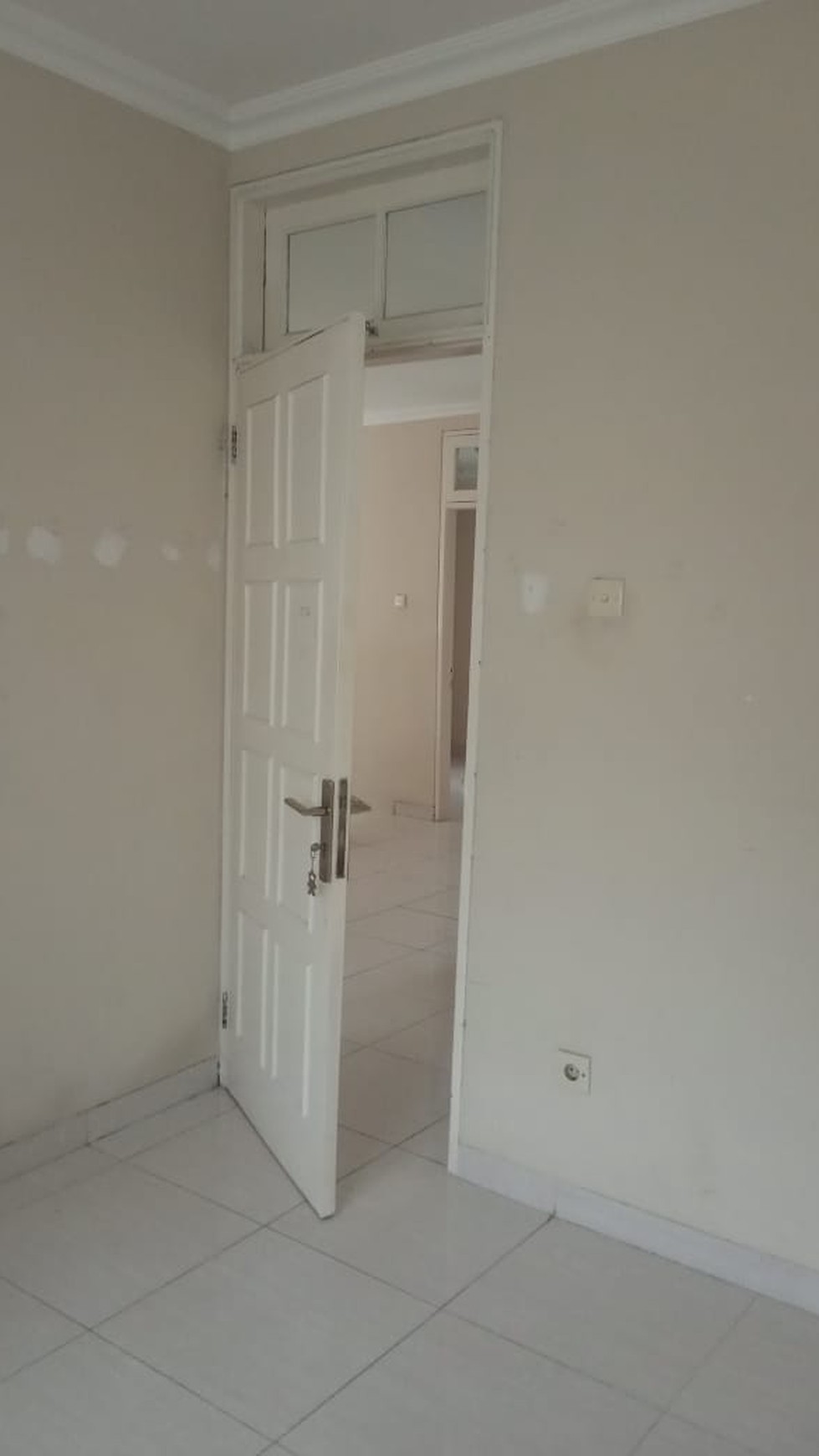 Disewakan Rumah di Danau biru - Lippo Karawaci Tangerang