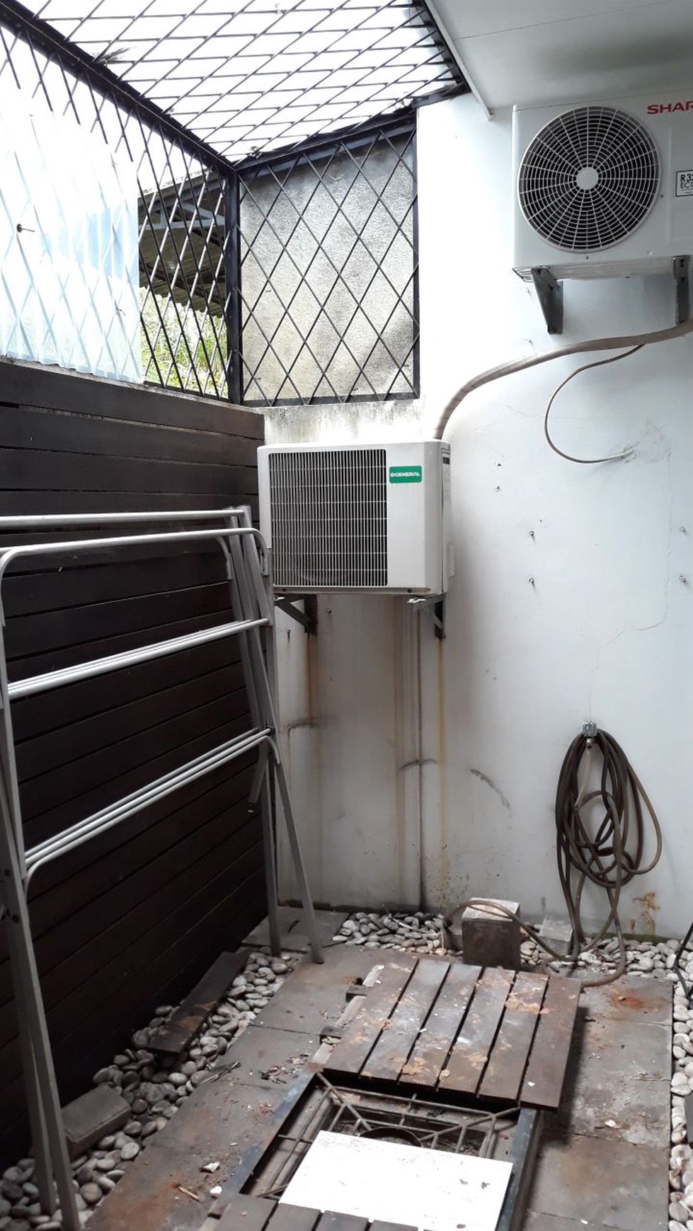 Disewakan Townhouse di Permata Hijau Townhouse JL. emerald - Lippo Karawaci