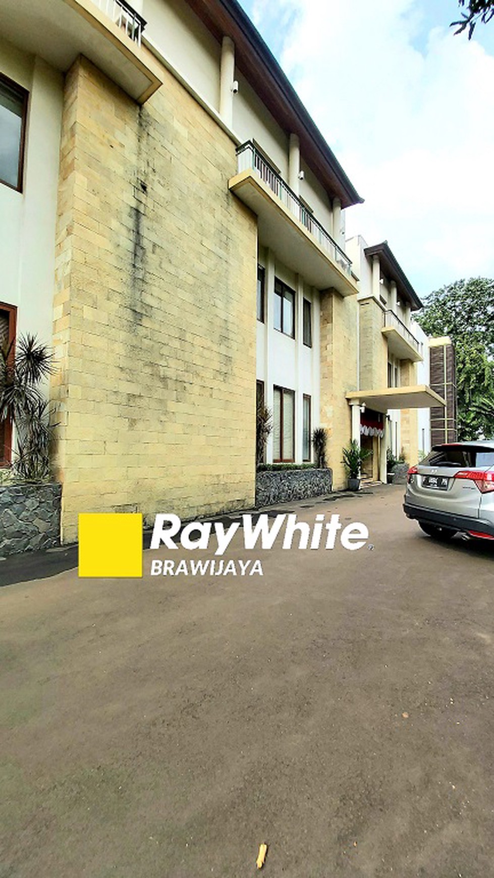 Apartemen di Daksa Residence, Kebayoran Baru, 2+1 BR, Full Furnished, Luas 149 m2