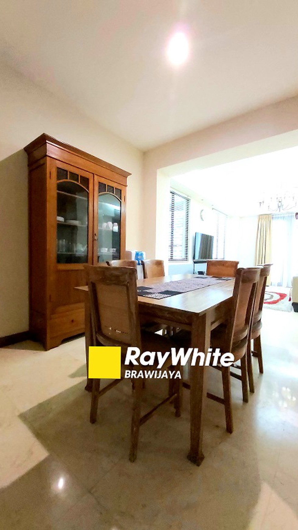 Apartemen di Daksa Residence, Kebayoran Baru, 2+1 BR, Full Furnished, Luas 149 m2