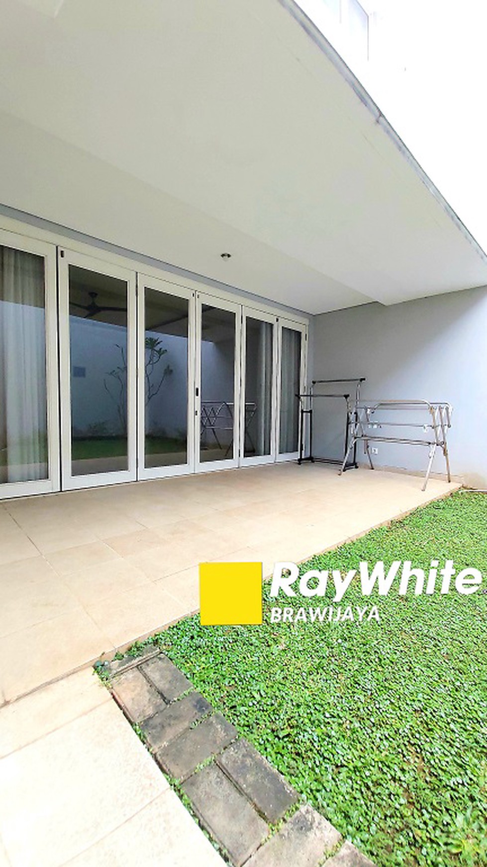 Rumah di Serenia Hills Tahap 1, Lebak Bulus, Jakarta Selatan, 3 Bedroom, Siap Huni