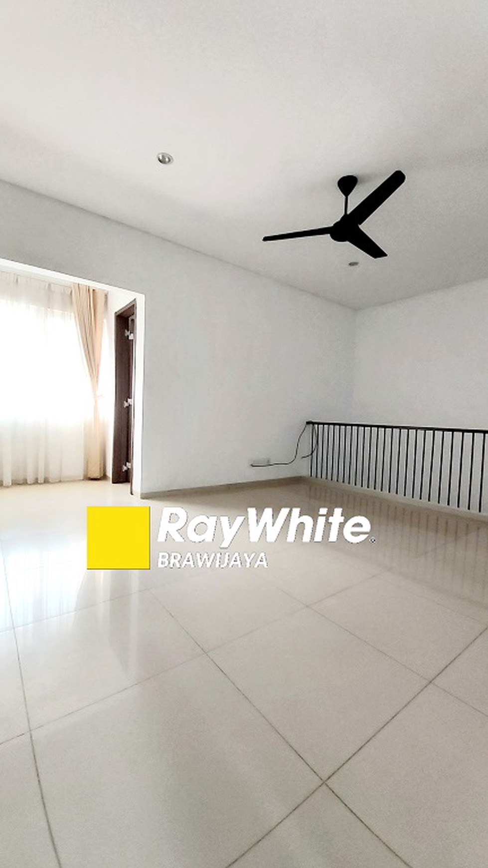 Rumah di Serenia Hills Tahap 1, Lebak Bulus, Jakarta Selatan, 3 Bedroom, Siap Huni