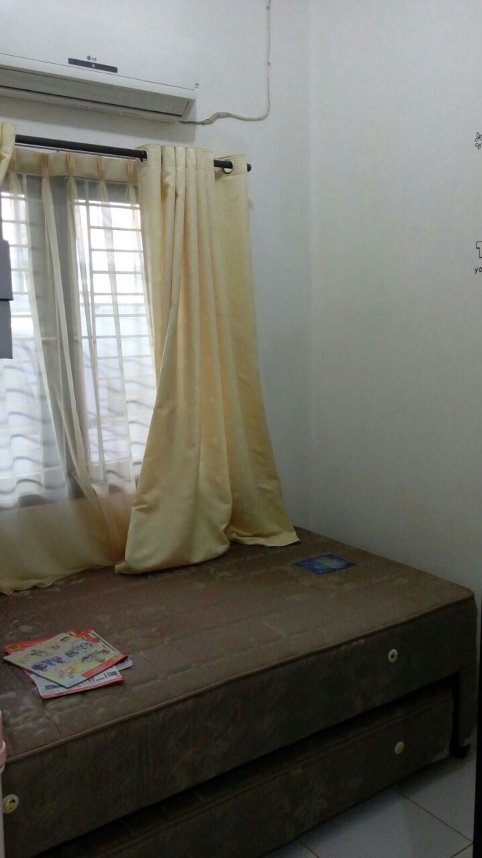 Rumah Bagus 2 Lantai Jarang Ada Dekat Sektor 4 Bintaro