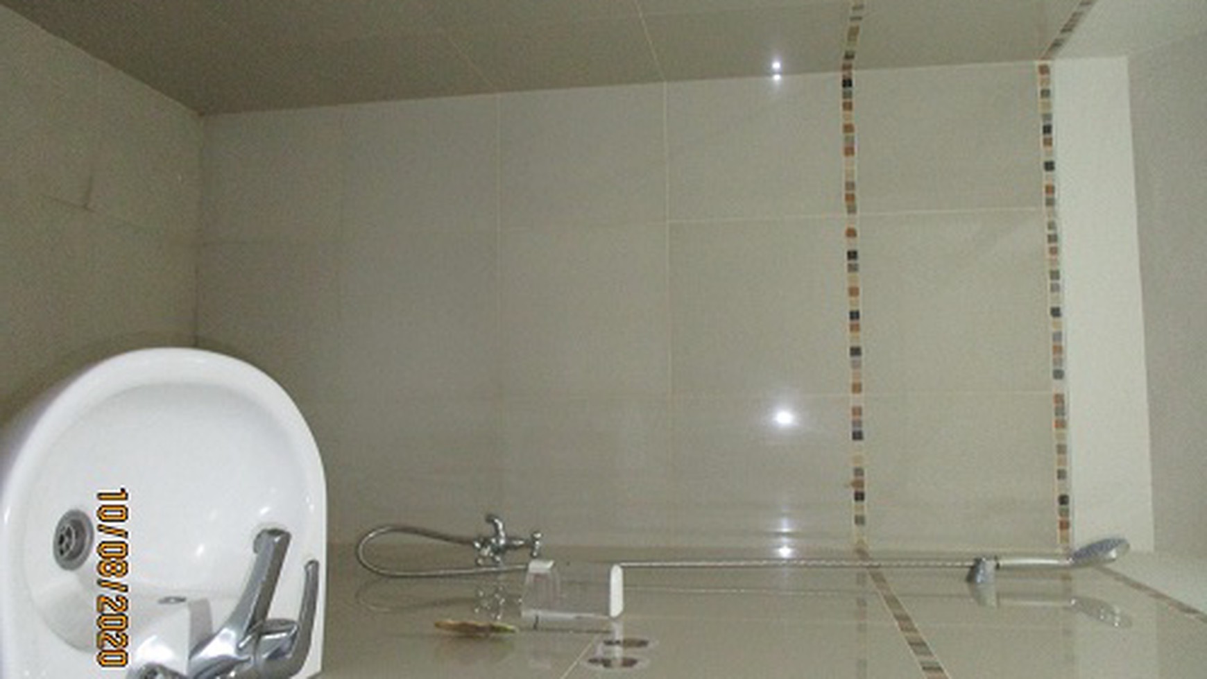 Disewakan Rumah di greenwich BSD Tangerang