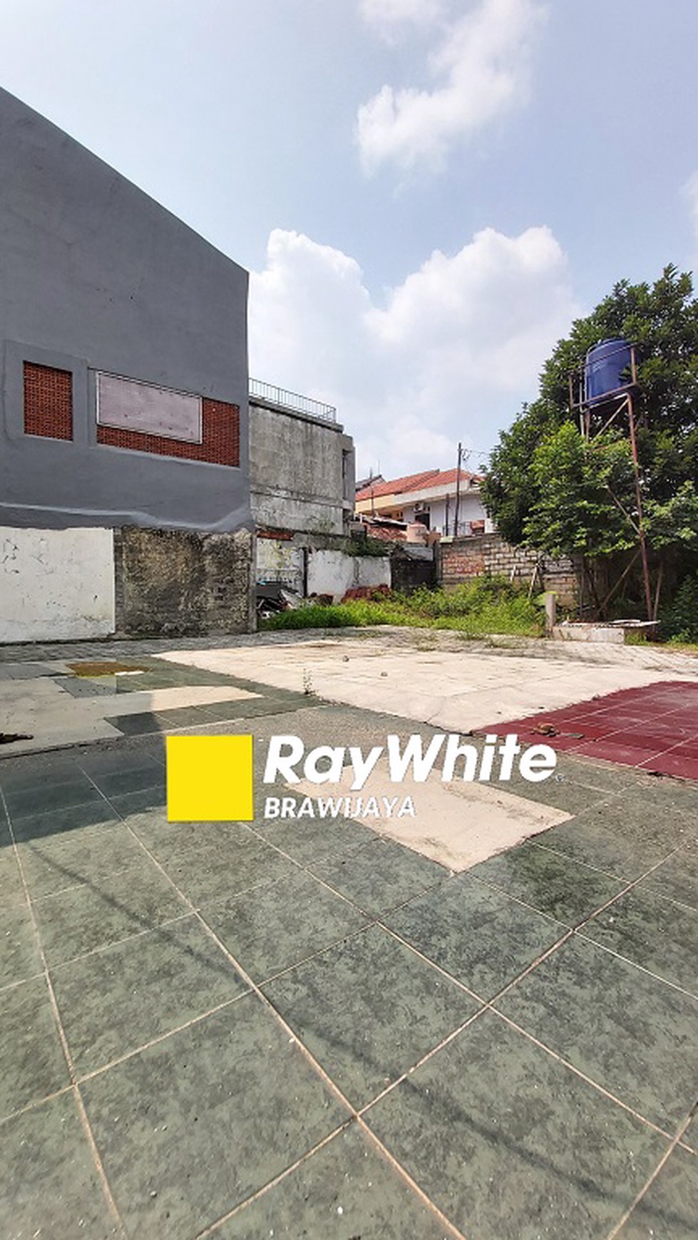 Rumah Tua di Pejaten Barat, Jakarta Selatan, Hitung Tanah Saja, Lokasi Strategis, SHM