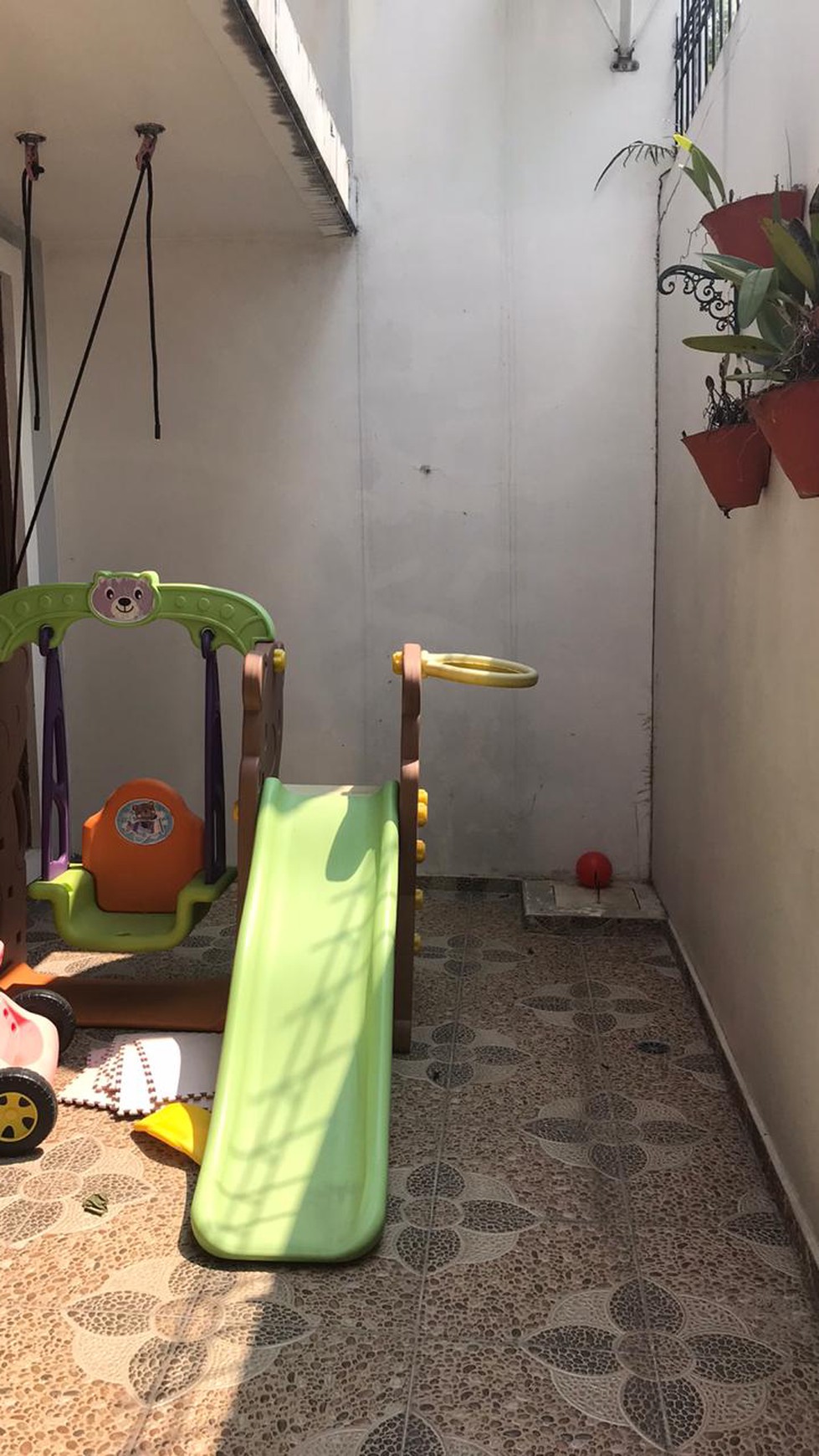 Rumah Siap Huni, Hunian Nyaman dan Kawasan Premium @Taman Senayan, Bintaro
