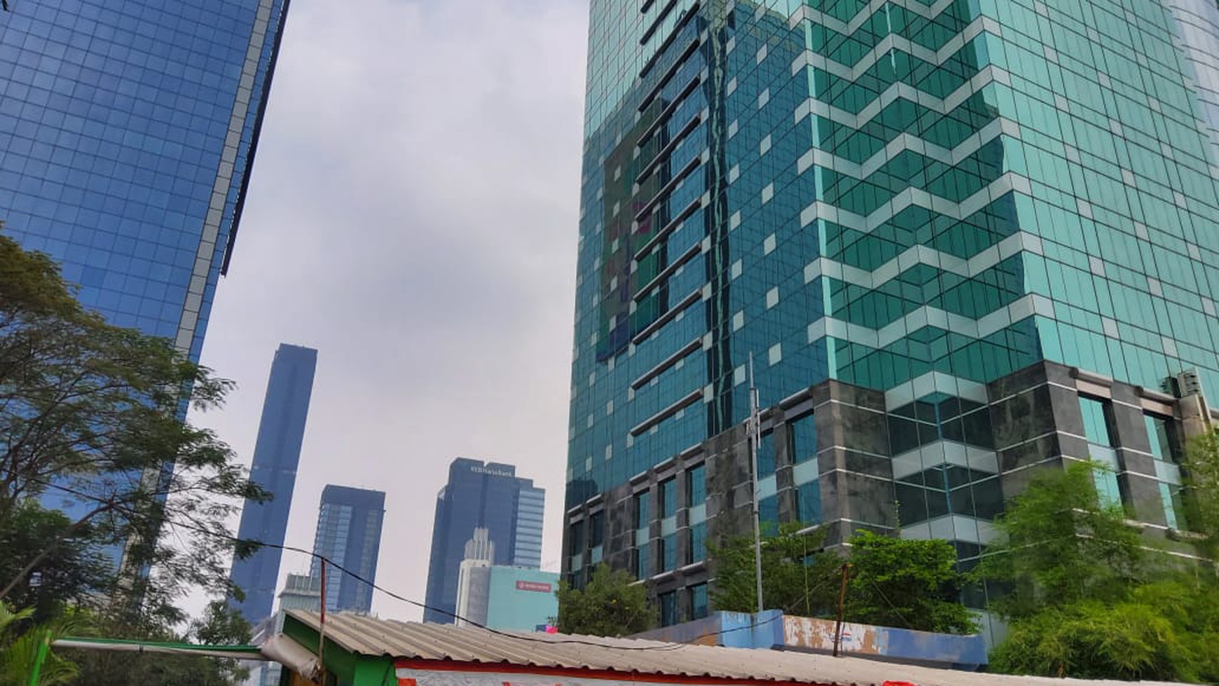 Dijual rumah lama jl Bendungan Walahar