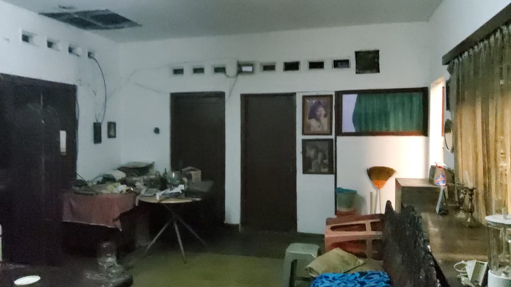 Dijual rumah lama jl Bendungan Walahar