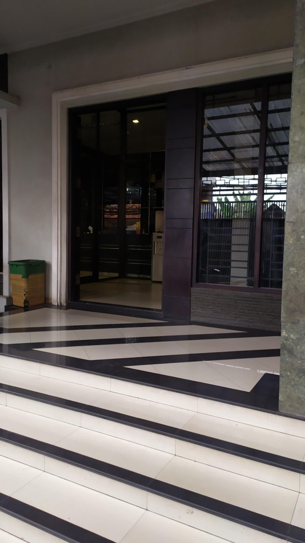 Ruko ada Lift Barang Jl. Kebon Kacang