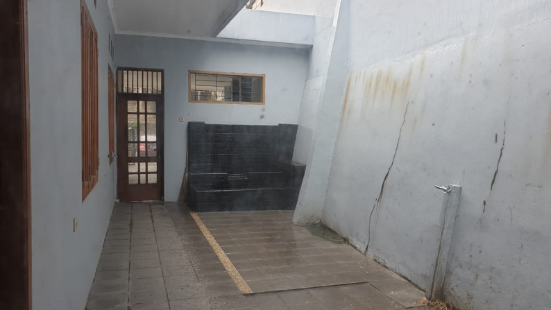 Rumah Siap Huni, Lokasi Strategis, dan Hunian Nyaman @Cucur Timur, Bintaro